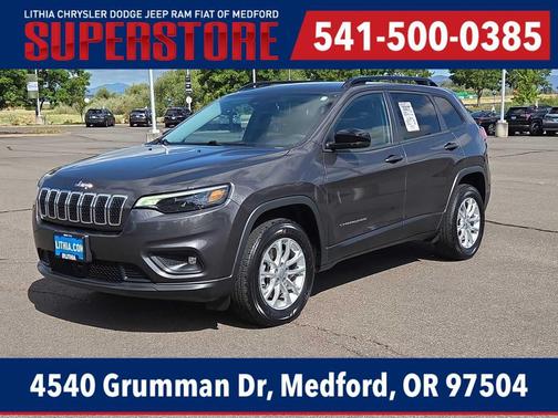 Granite Crystal Metallic Clearcoat 2022 Jeep Cherokee Latitude Lux