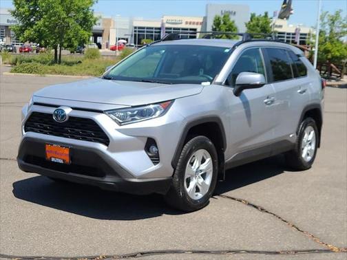 2020 Toyota RAV4 Hybrid XLE