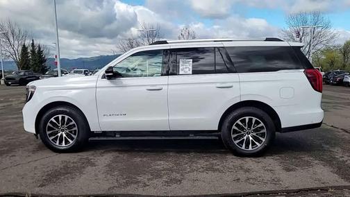 2025 Ford Expedition Platinum