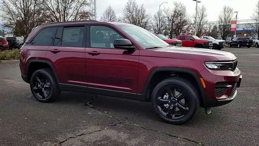 Velvet Red Pearlcoat 2025 Jeep Grand Cherokee Altitude