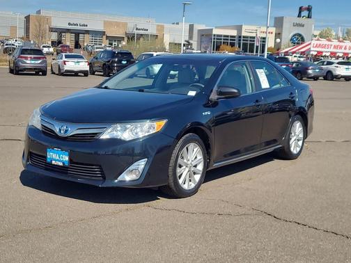 2012 Toyota Camry Hybrid XLE