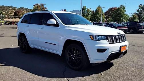 2020 Jeep Grand Cherokee Altitude