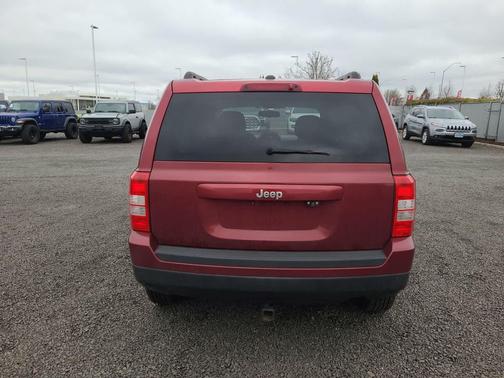 2016 Jeep Patriot Sport