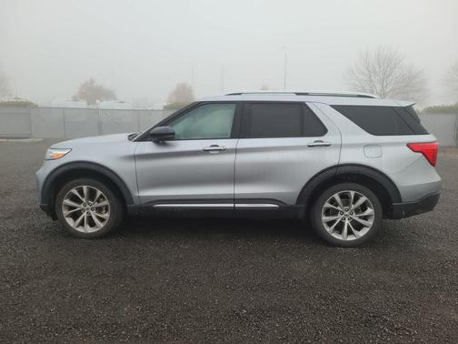 2021 Ford Explorer Platinum