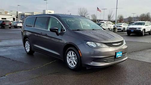 2017 Chrysler Pacifica LX