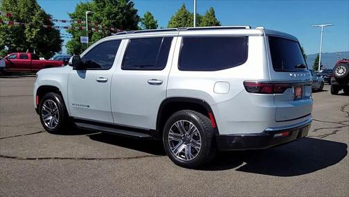 2022 Jeep Wagoneer Series III