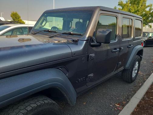 2023 Jeep Wrangler Sport