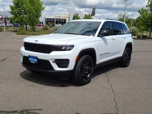 2025 Jeep Grand Cherokee Altitude