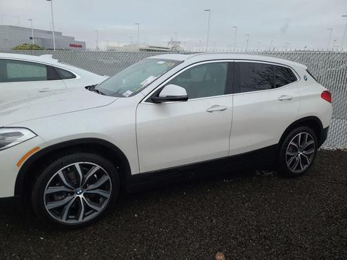 2020 BMW X2 xDrive28i
