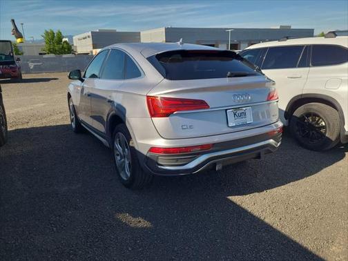 2022 Audi Q5 45 S line Premium Plus