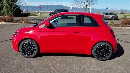 2024 FIAT 500e INSPI(RED)