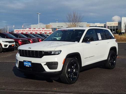 2025 Jeep Grand Cherokee Altitude
