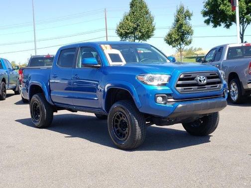 2017 Toyota Tacoma SR5