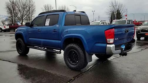 2017 Toyota Tacoma SR5