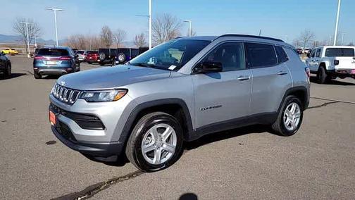 2023 Jeep Compass Latitude