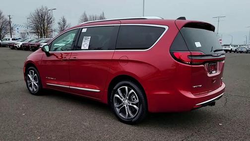 2026 Chrysler Pacifica L