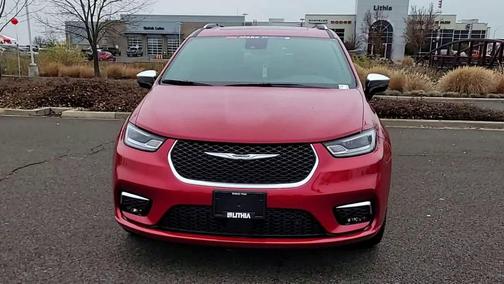 2026 Chrysler Pacifica L
