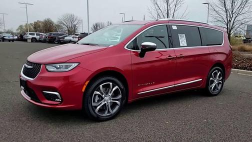 2026 Chrysler Pacifica L