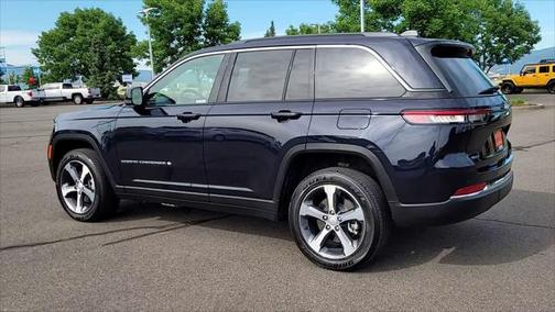 2024 Jeep Grand Cherokee 4xe Base