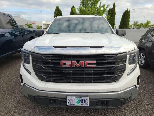 2024 GMC Sierra 1500 Pro