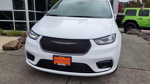 2026 Chrysler Pacifica L