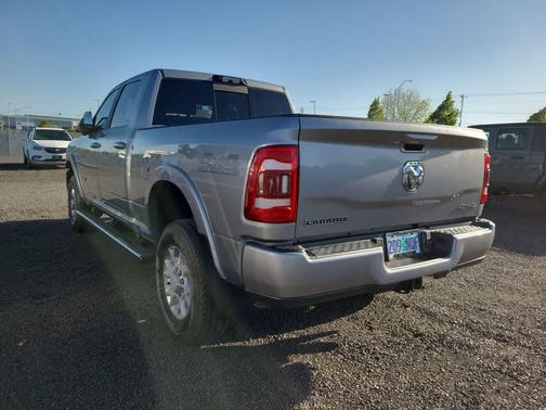 Billet Silver Metallic Clearcoat 2022 RAM 2500 Laramie
