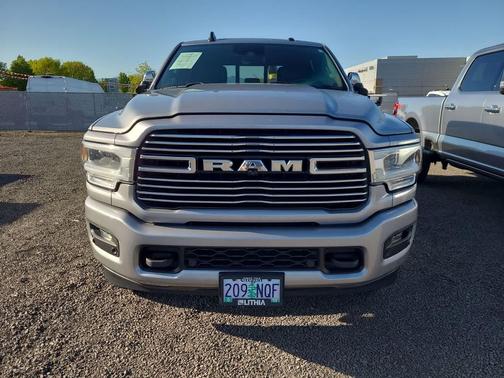 Billet Silver Metallic Clearcoat 2022 RAM 2500 Laramie