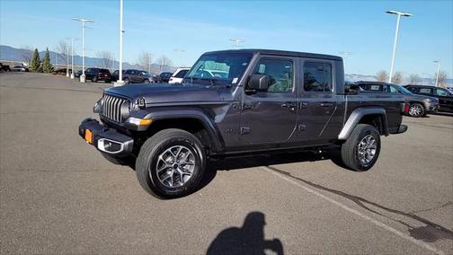 2024 Jeep Gladiator Sport S