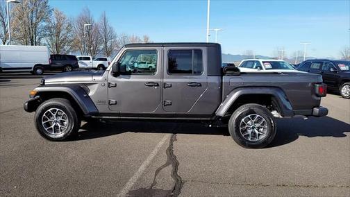 2024 Jeep Gladiator Sport S