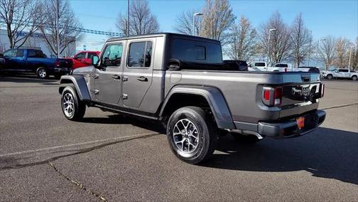 2024 Jeep Gladiator Sport S