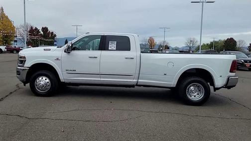 2026 RAM 3500 Limited