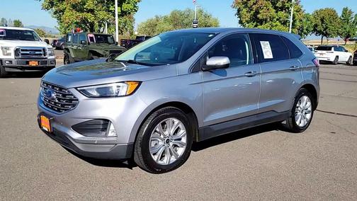2023 Ford Edge Titanium