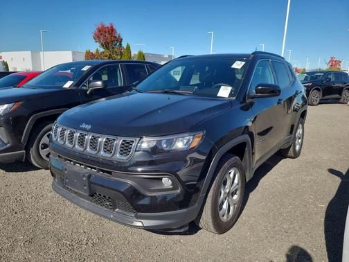 2025 Jeep Compass Latitude