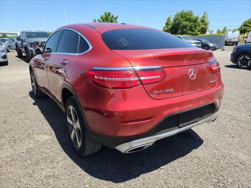 2017 Mercedes-Benz GLC 300 4MATIC Coupe