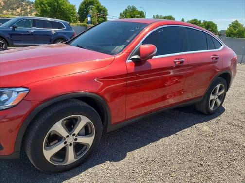 2017 Mercedes-Benz GLC 300 4MATIC Coupe