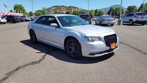 2021 Chrysler 300 S