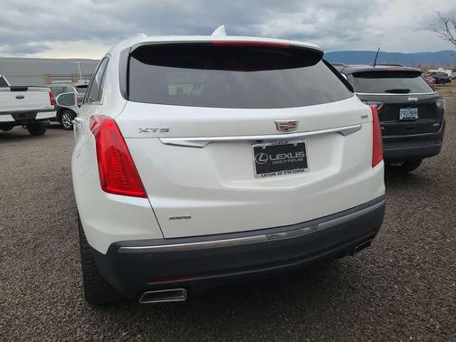 2017 Cadillac XT5 Premium Luxury