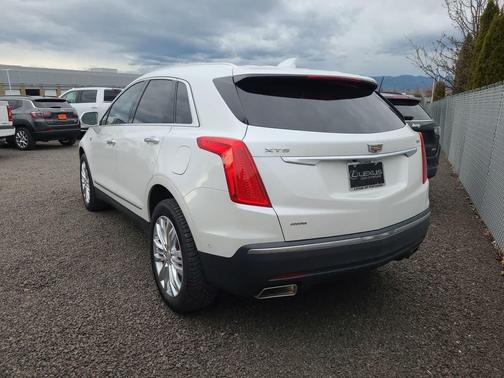 2017 Cadillac XT5 Premium Luxury
