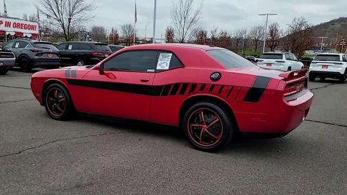 2012 Dodge Challenger SXT