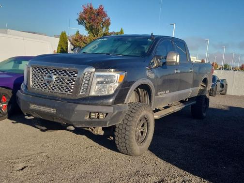 2017 Nissan Titan XD Platinum Reserve
