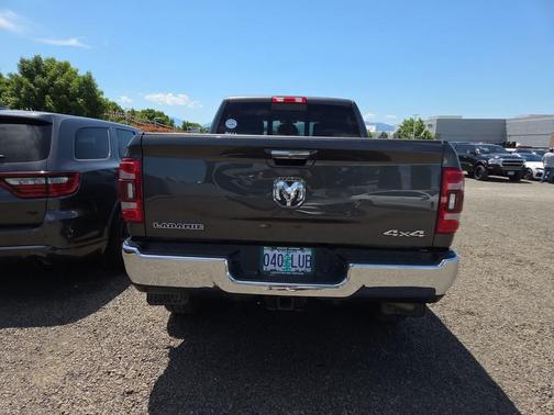 Granite Crystal Metallic Clearcoat 2019 RAM 2500 Laramie