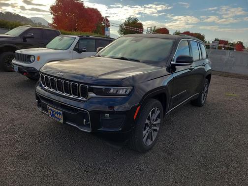 2023 Jeep Grand Cherokee Overland