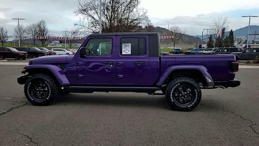 2026 Jeep Gladiator Willys