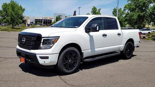 2024 Nissan Titan SV