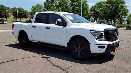 2024 Nissan Titan SV