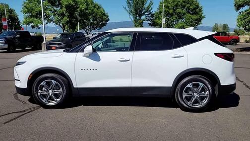 2023 Chevrolet Blazer 2LT