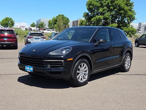 Black 2021 Porsche Cayenne Cayenne