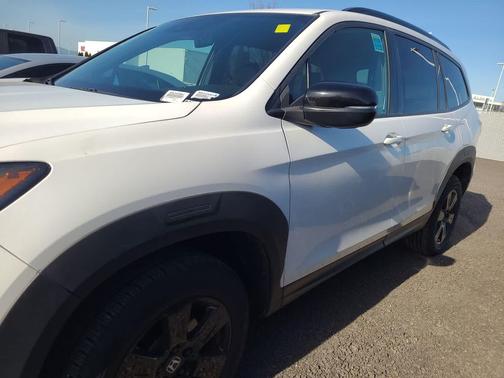 2022 Honda Pilot TrailSport