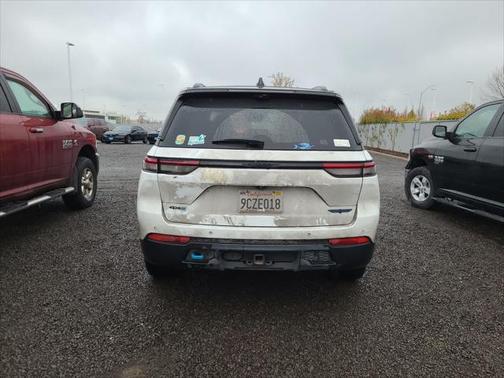 2022 Jeep Grand Cherokee 4xe Trailhawk