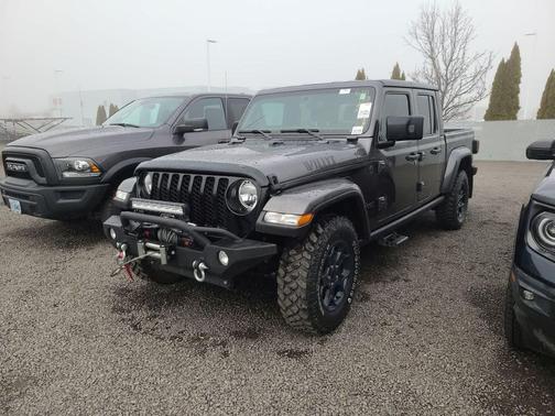 2023 Jeep Gladiator Willys
